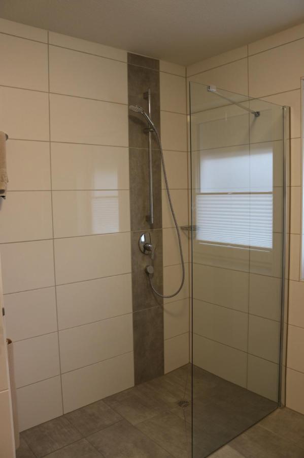 Ferienwohnung Am Berg 布罗因灵恩 外观 照片